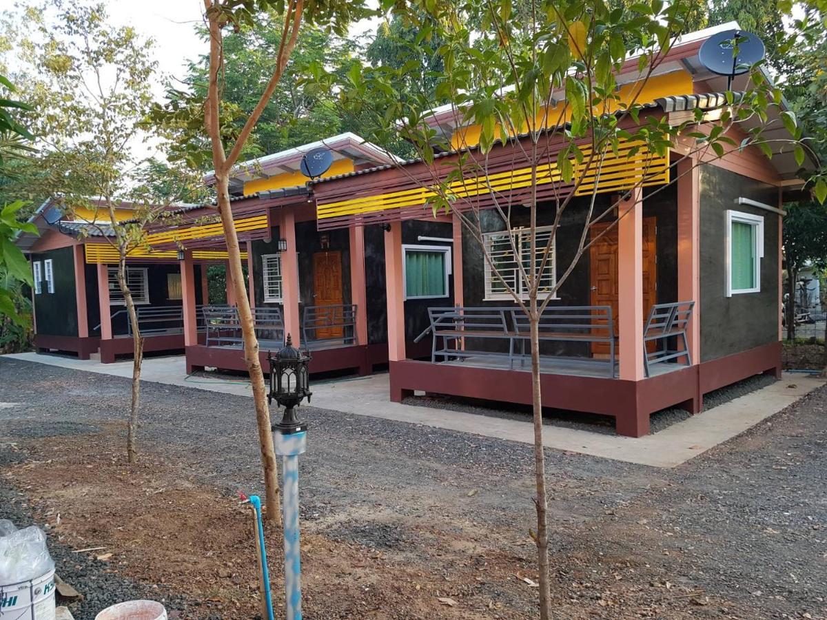 Ferienwohnung ก่อน-ใดใด อพาร์ทเม้นท์ Nong Ki Exterior foto
